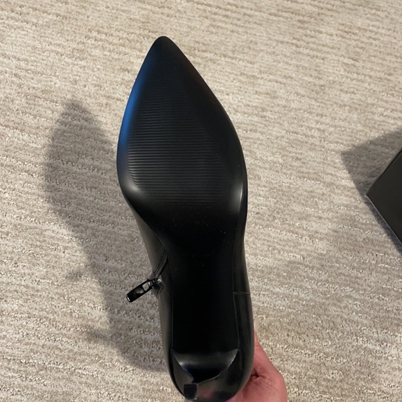 Nine West black leather boots - Picture 5 of 8